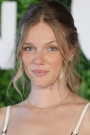 Tracy Spiridakos Film ve Dizileri